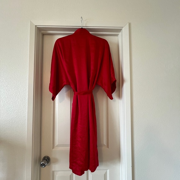 Victoria’s Secret Satin Robe - Picture 3 of 4